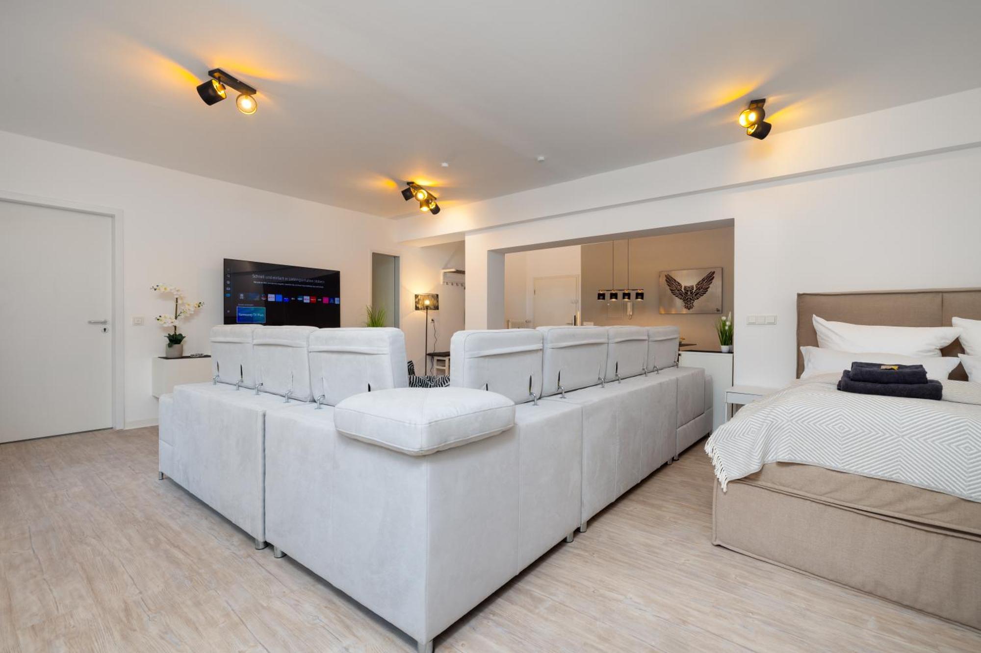 Primero City-Loftdomizil Innenstadt 84Qm Mit Grosser Gemeinschaftsterrasse Augsburg Eksteriør billede